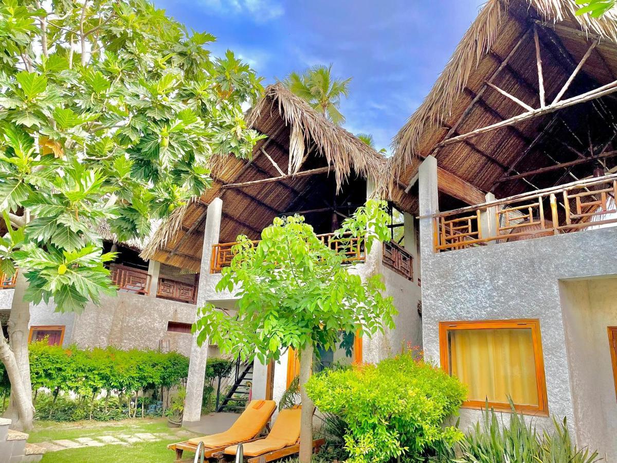 Lang Ca Voi Ll The Whales Village Ll Mui Ne Phan Thiet Exterior photo