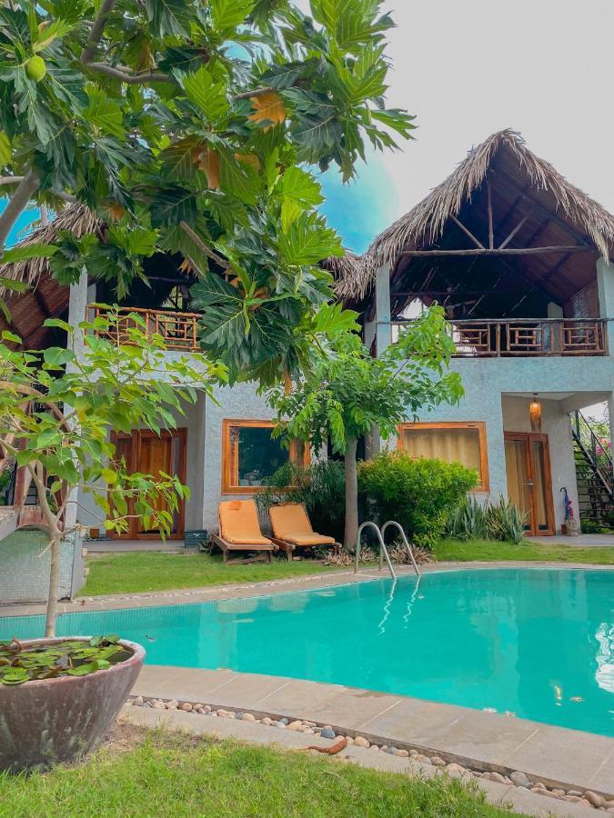 Lang Ca Voi Ll The Whales Village Ll Mui Ne Phan Thiet Exterior photo
