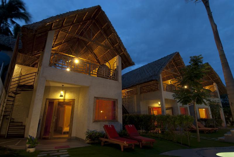 Lang Ca Voi Ll The Whales Village Ll Mui Ne Phan Thiet Exterior photo